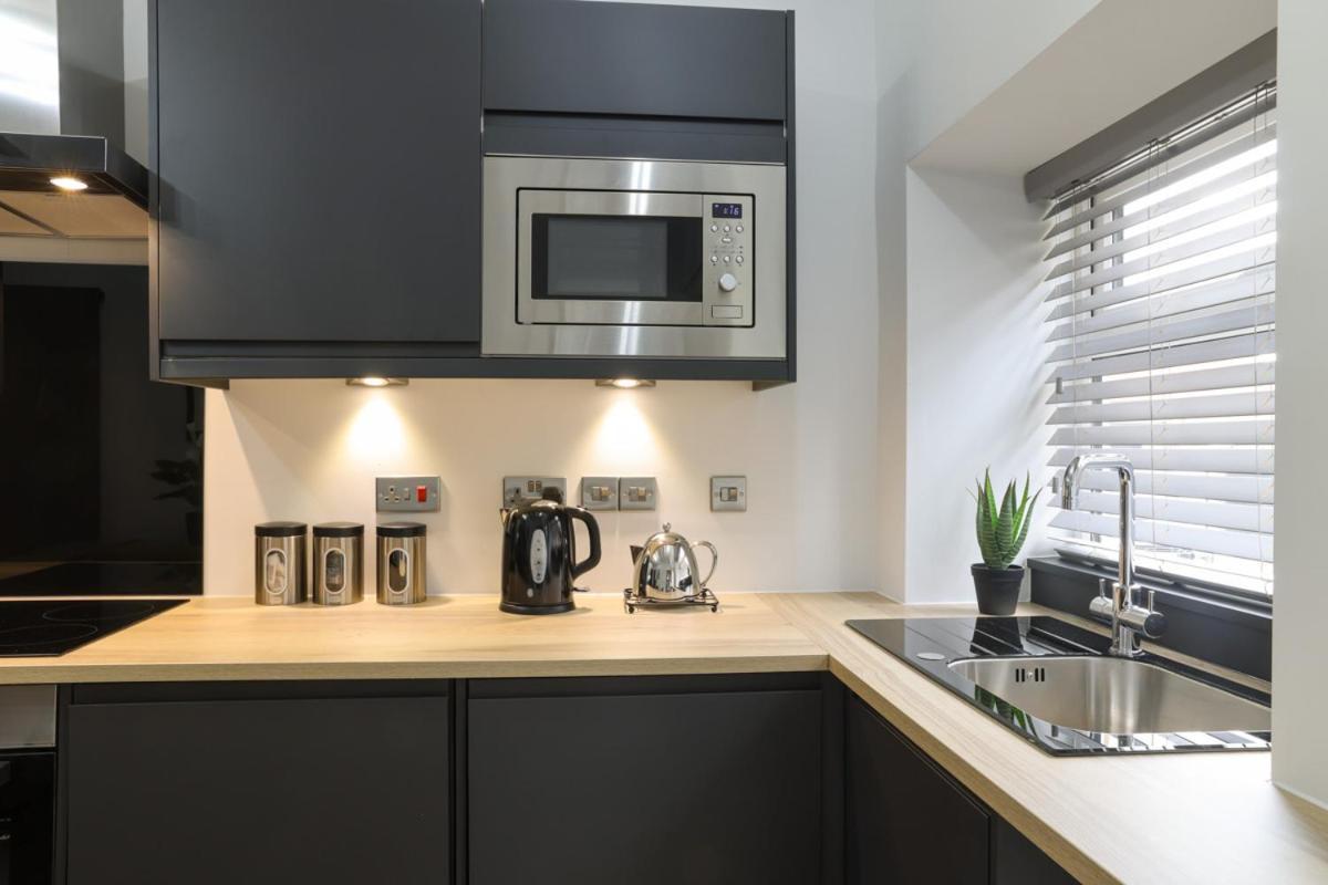 Beam End Snainton - Modern 2-Bedroom Stone Cottage Luaran gambar